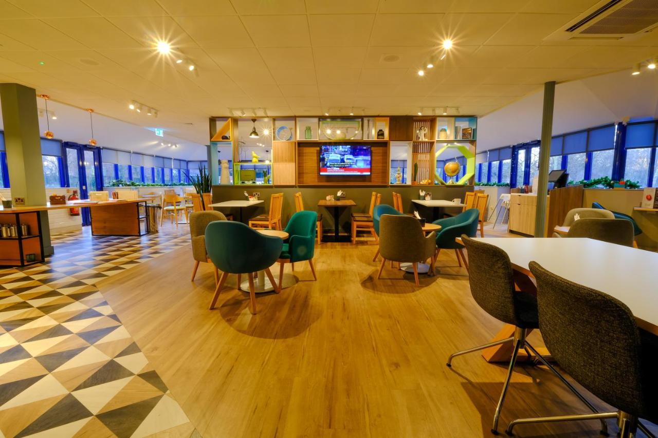 Holiday Inn Warrington By Ihg Zewnętrze zdjęcie